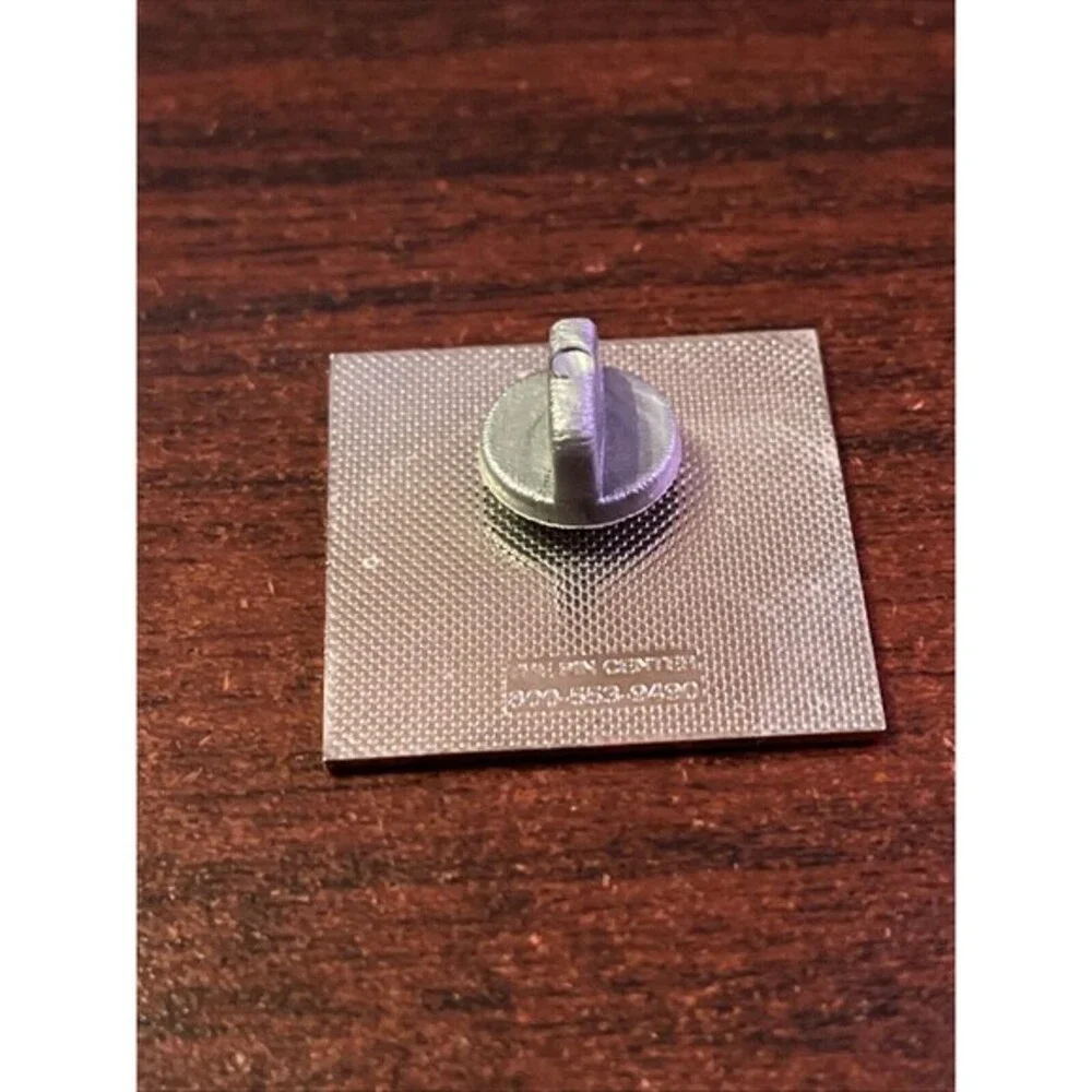 Outback Steakhouse Coca-Cola Acapulco Annual Partners Conference‎ 2001 Lapel Pin